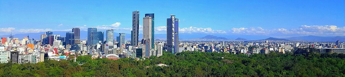 Panorama urbano de CDMX con enfoque en bienestar y rutina